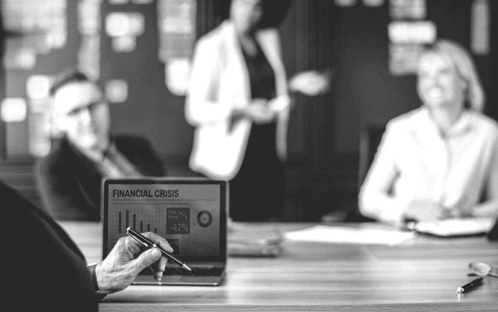 Análisis detallado de datos financieros comparativos